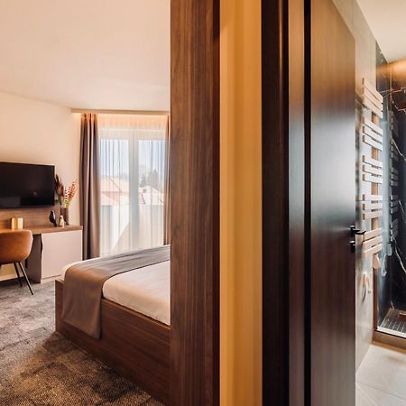 Aqua Hotel Termal Mosonmagyaróvár Eksteriør billede
