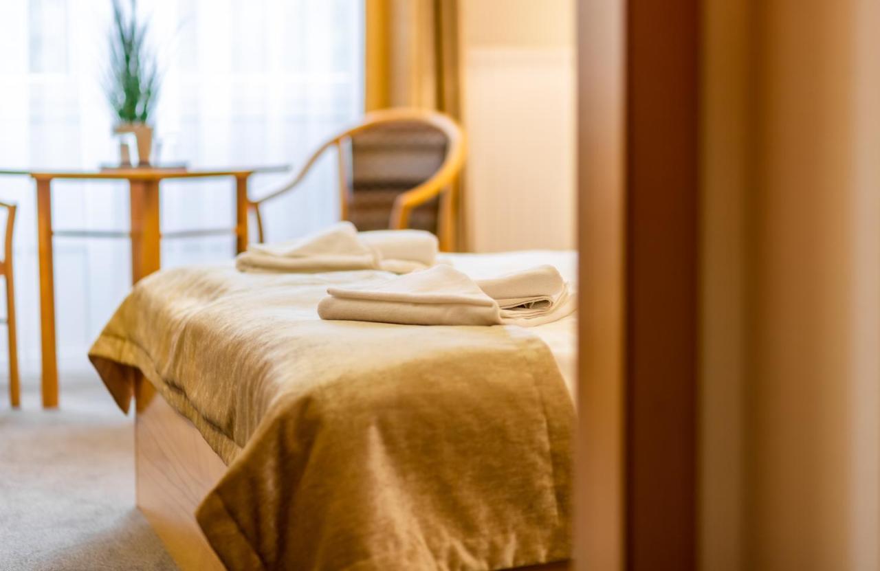 Aqua Hotel Termal Mosonmagyaróvár Eksteriør billede