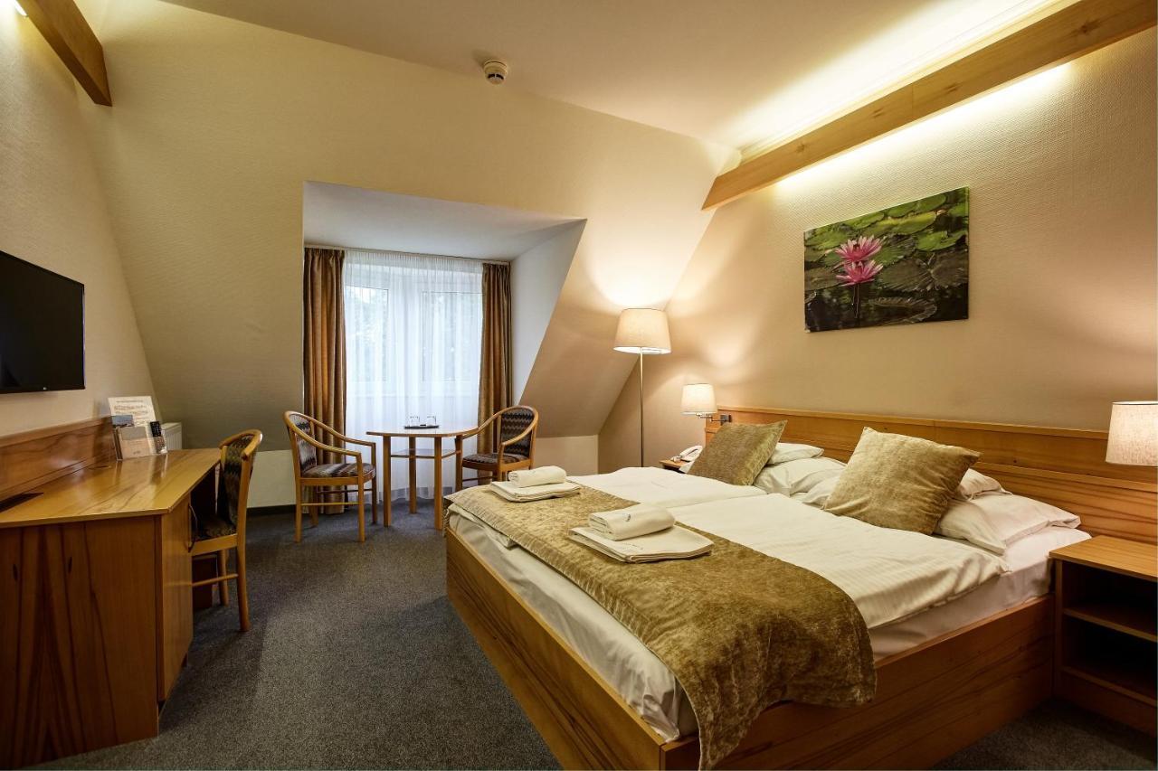 Aqua Hotel Termal Mosonmagyaróvár Eksteriør billede