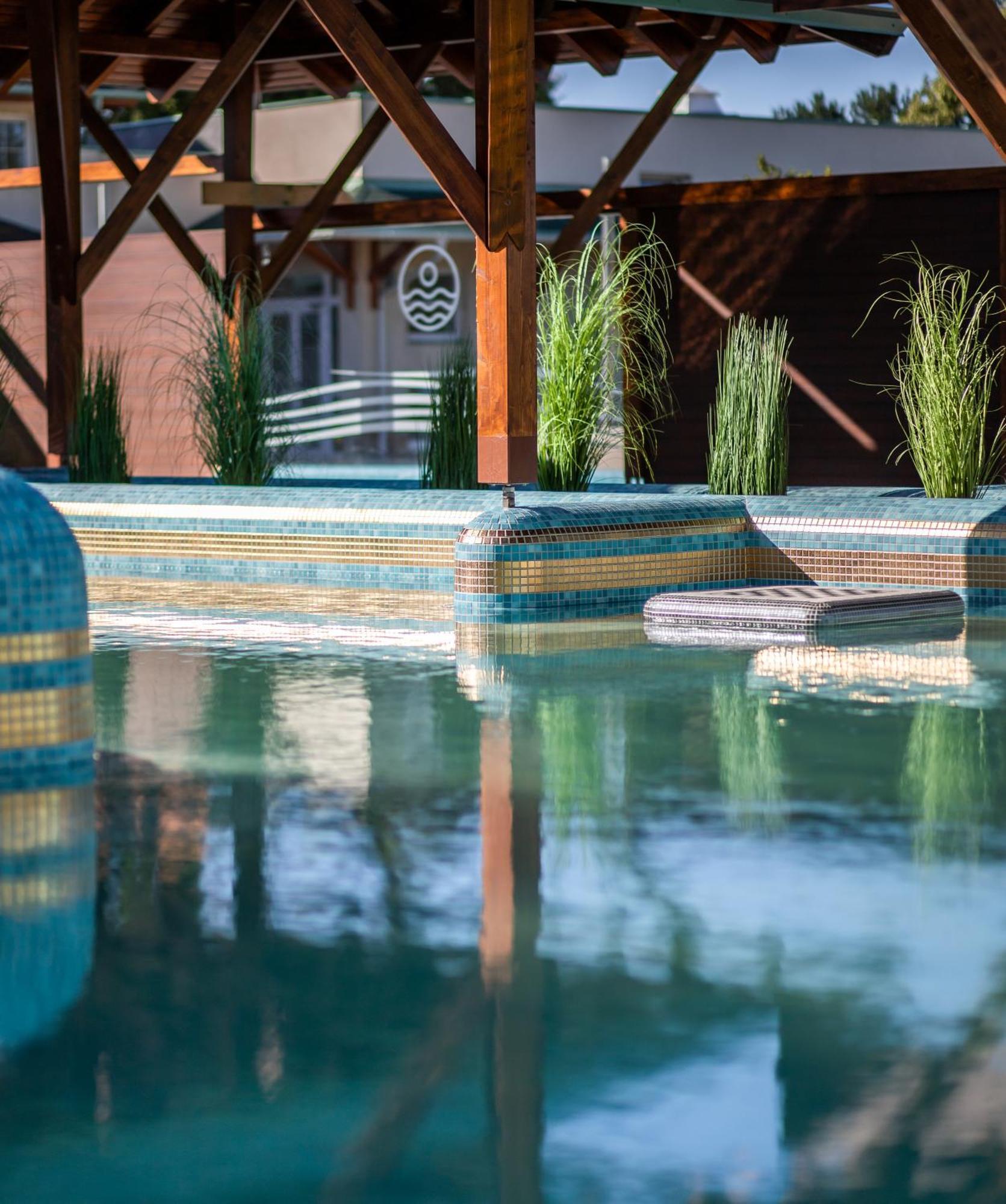 Aqua Hotel Termal Mosonmagyaróvár Eksteriør billede