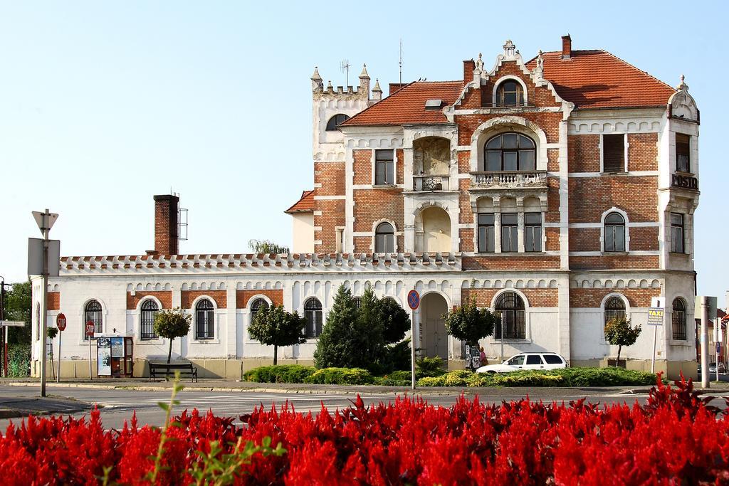 Aqua Hotel Termal Mosonmagyaróvár Eksteriør billede