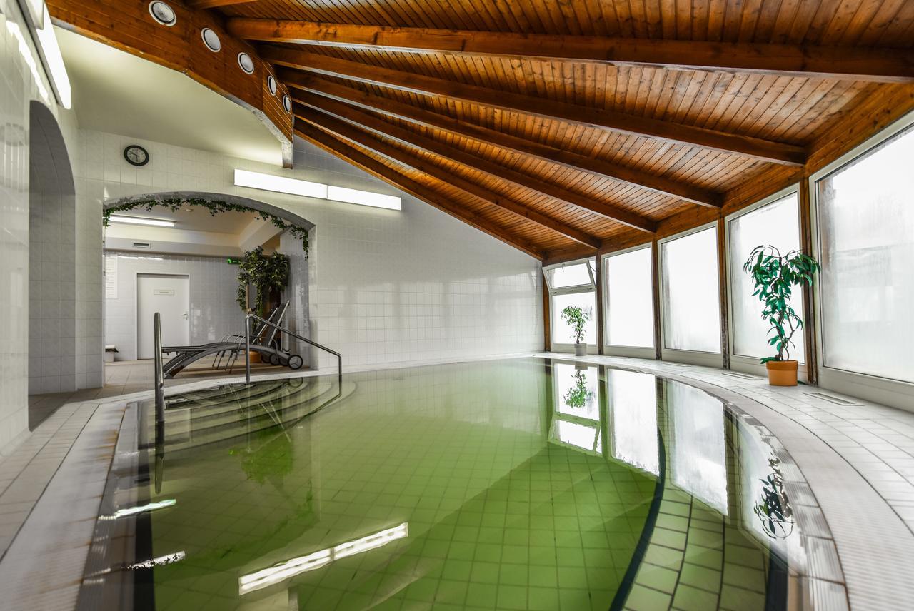 Aqua Hotel Termal Mosonmagyaróvár Eksteriør billede