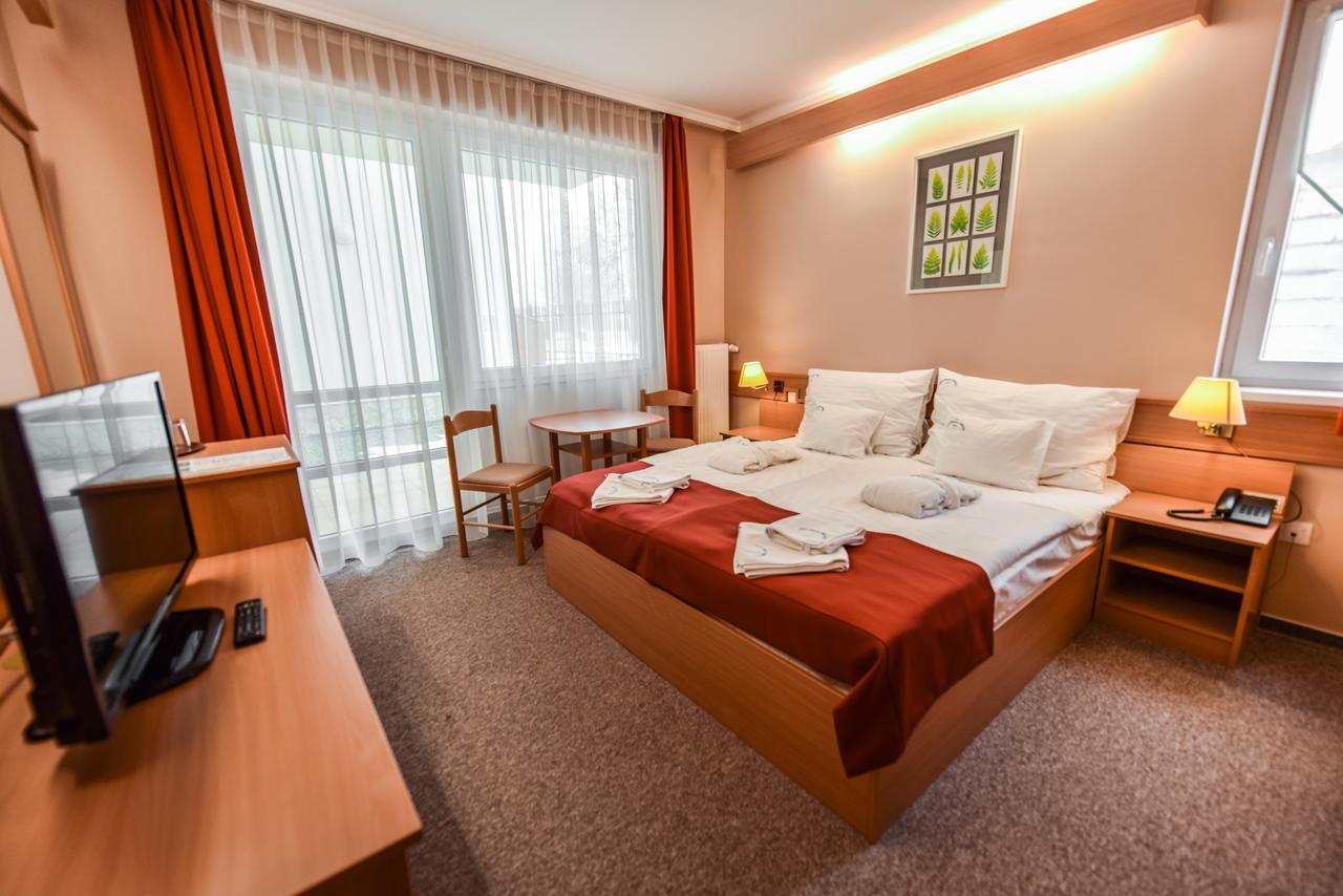 Aqua Hotel Termal Mosonmagyaróvár Eksteriør billede